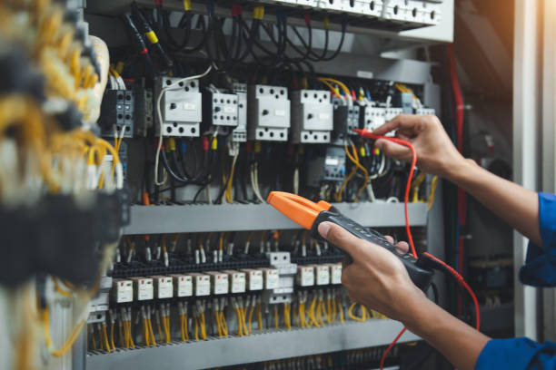 Best Electrician Near Me  in Woodward, IA